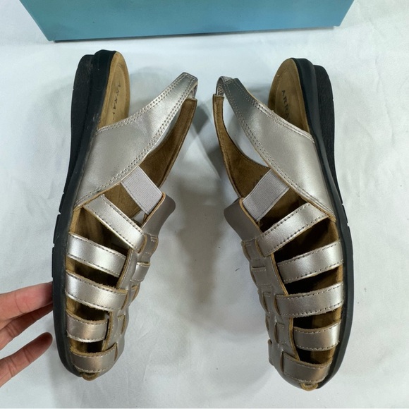 Array Womens Santa Cruz Leather Comfort Slingback Sandals - Pewter Wide - Picture 4 of 8